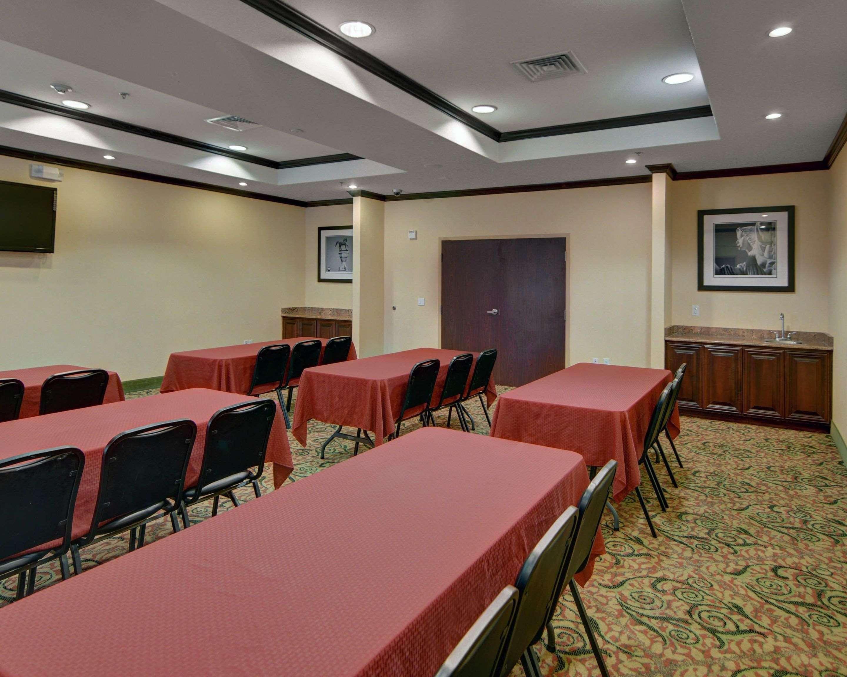 Comfort Suites Fort Worth South Εξωτερικό φωτογραφία