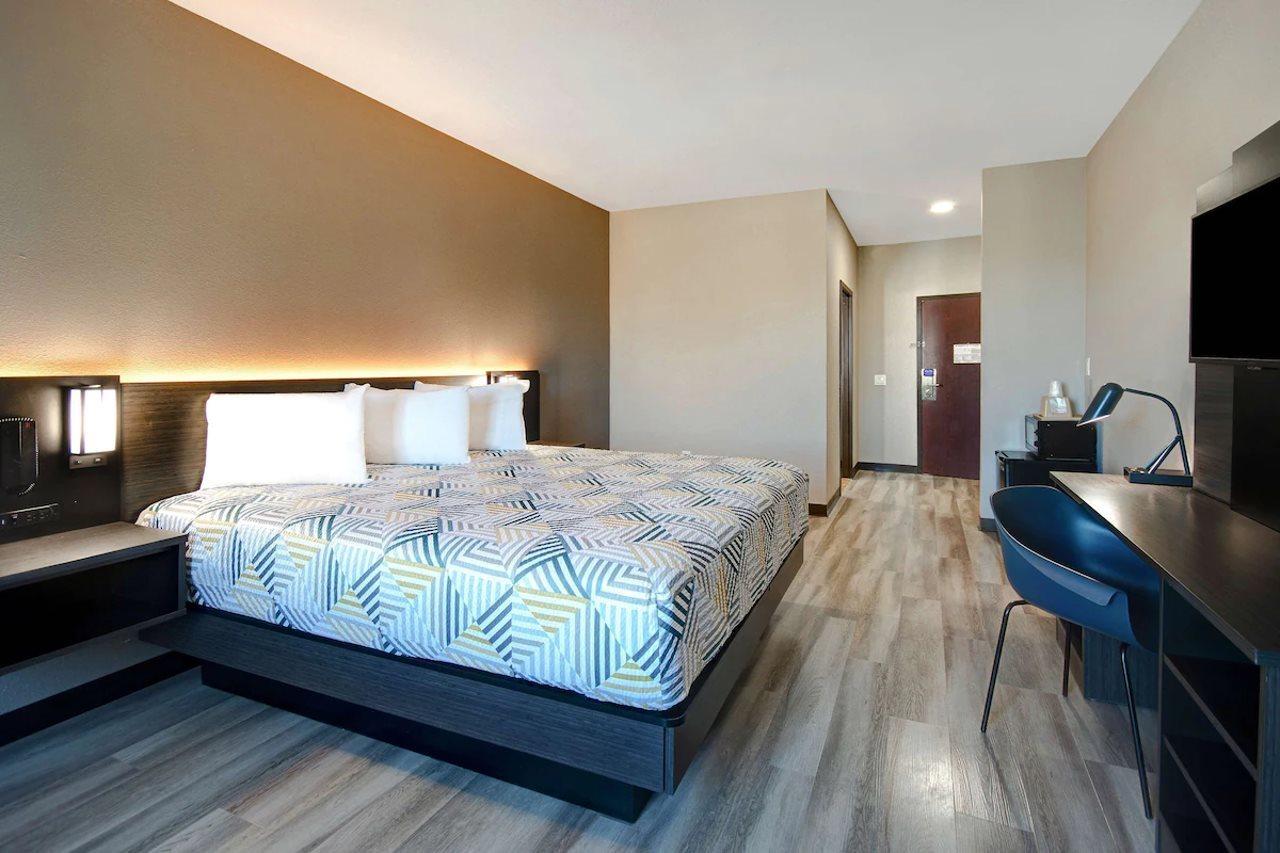 Comfort Suites Fort Worth South Εξωτερικό φωτογραφία