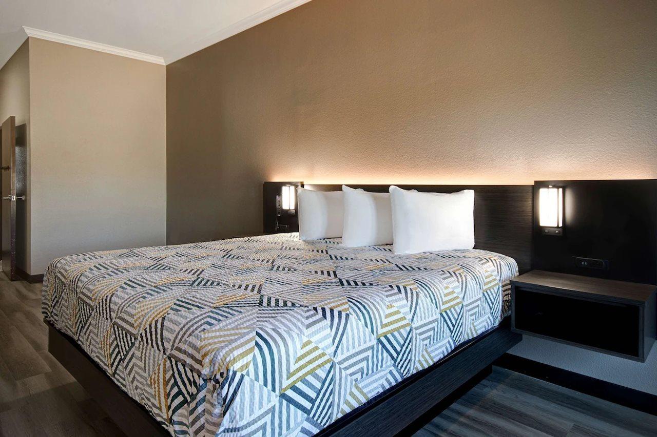 Comfort Suites Fort Worth South Εξωτερικό φωτογραφία