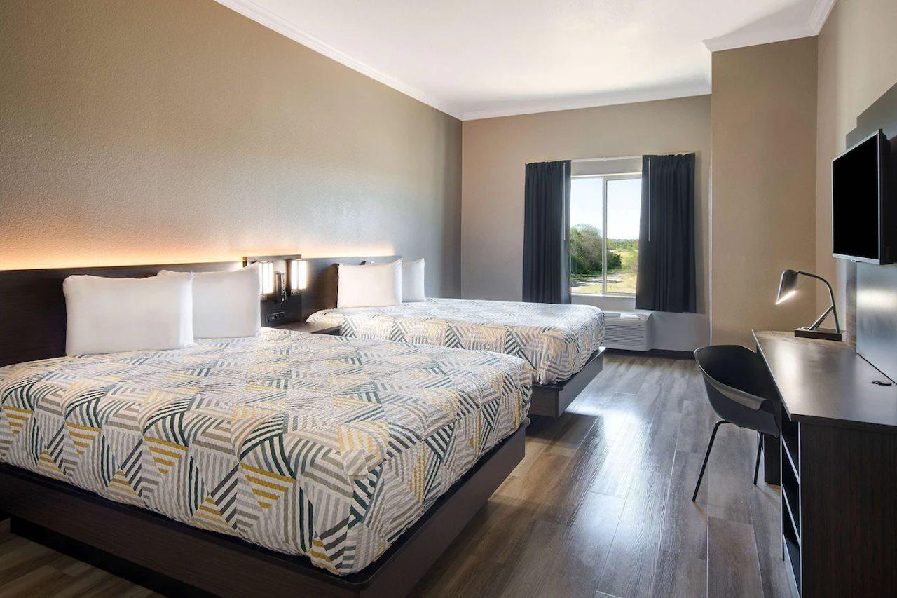 Comfort Suites Fort Worth South Εξωτερικό φωτογραφία