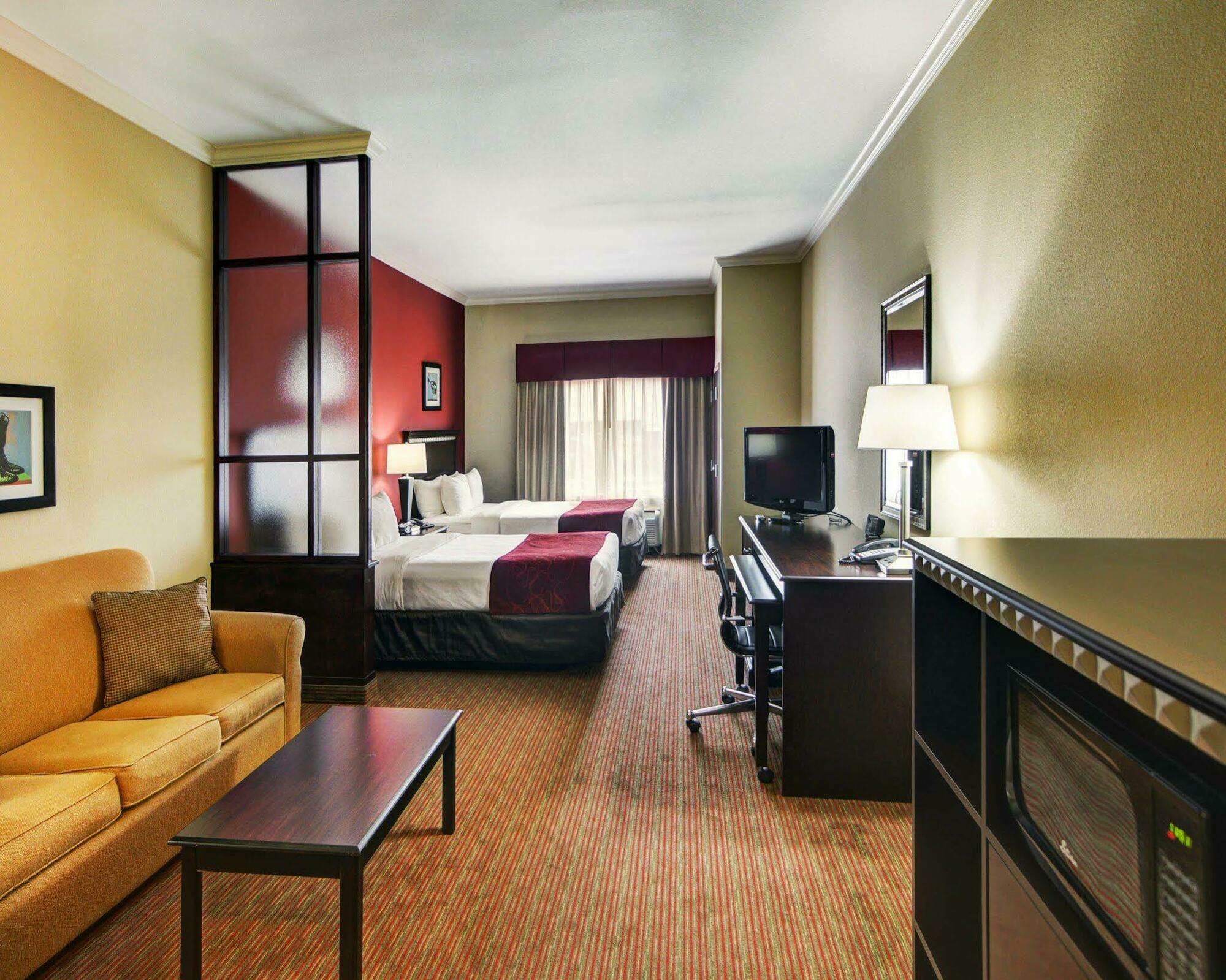 Comfort Suites Fort Worth South Εξωτερικό φωτογραφία